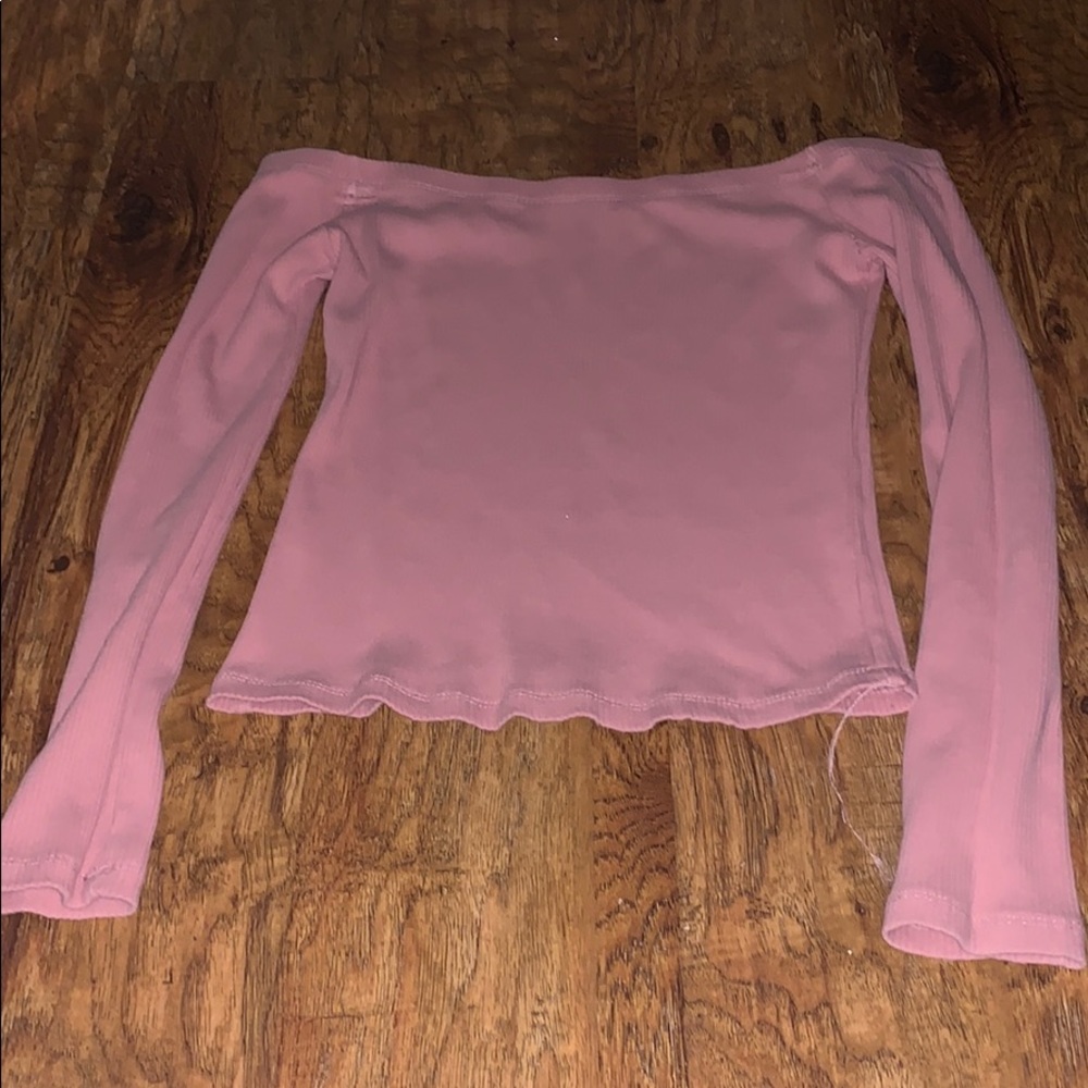 Off the shoulder long sleeve
